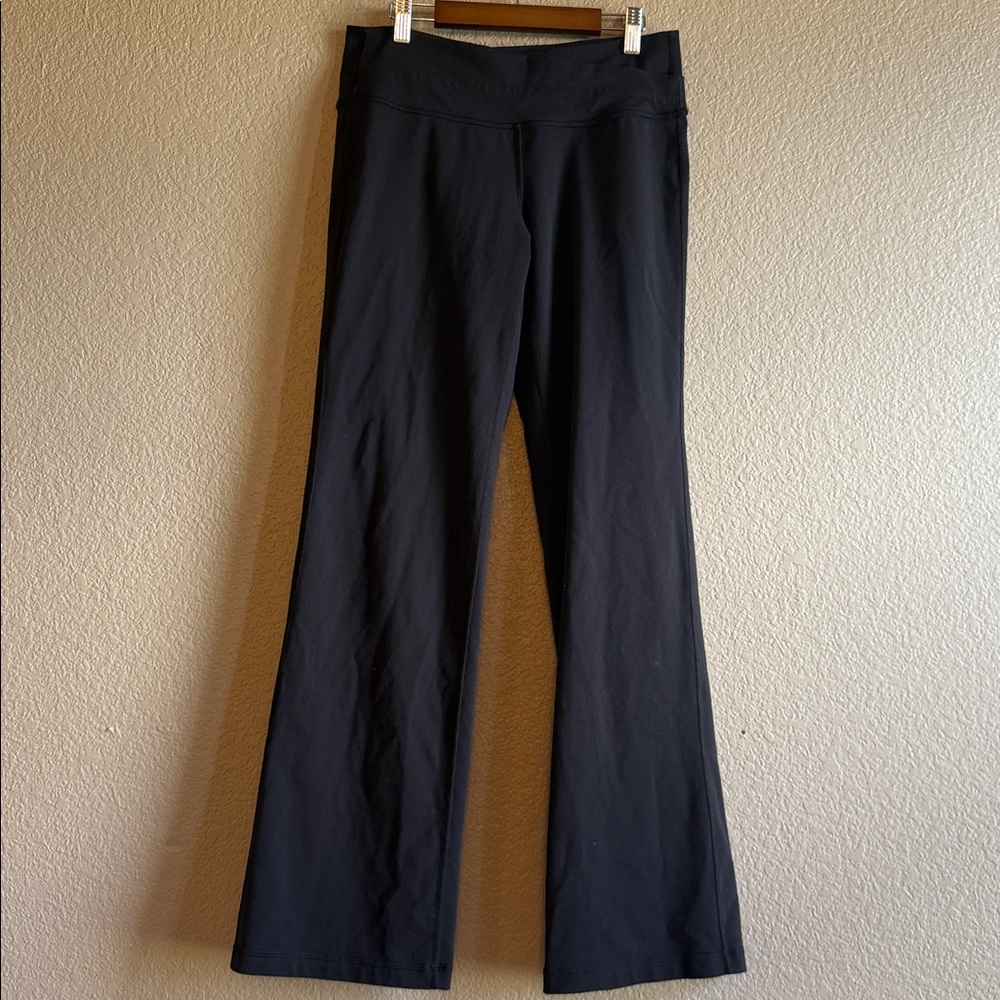 Black Women's Flared Yoga Pants - Classic Comfort - Picture 4 of 5